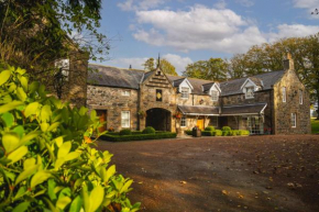 Trump MacLeod House & Lodge, Scotland